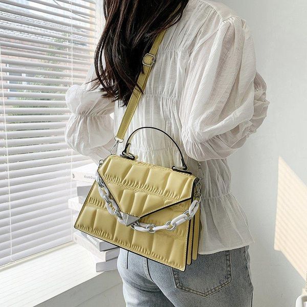 shoulder bags fashion women's bag 2021 chain lock female handbag trendy korean daily wild girl gift lady messenger black
shoulder bags fashion women's bag 2021 chain lock female handbag trendy korean daily wild girl gift lady messenger black
