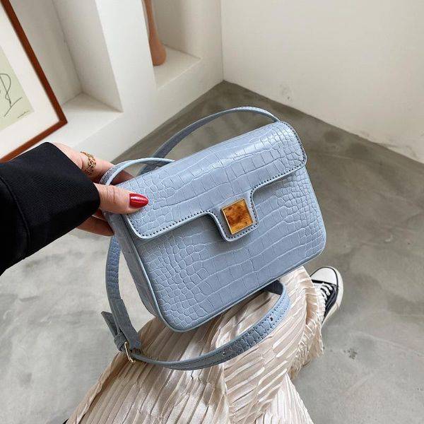 evening bags vintage ins messenger bag women's 2021 crocodile pattern small square niche design single shoulder tote
evening bags vintage ins messenger bag women's 2021 crocodile pattern small square niche design single shoulder tote
