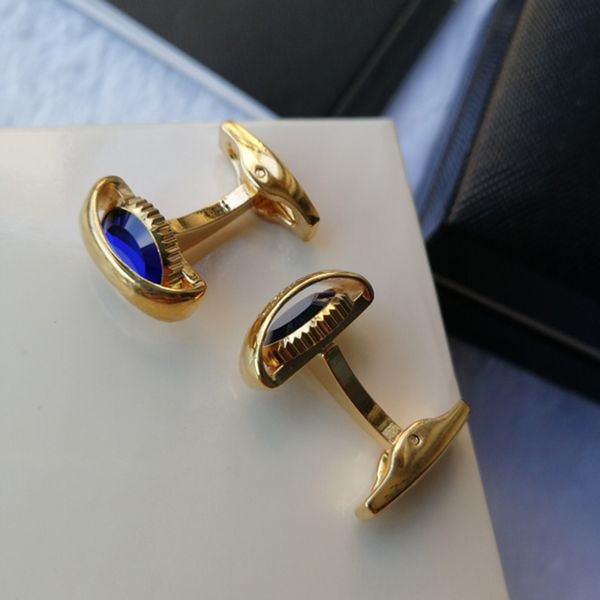 2021 luxury cufflinks men's brand logo blue gem shirt cuff links festival gift car_8, Silver
2021 luxury cufflinks men's brand logo blue gem shirt cuff links festival gift car_8, Silver