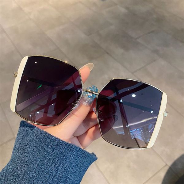 fashion women & men sunglasses korean sun glasses oversize frame goggles anti-uv spectacles square eyeglasses ornamental a++, White;black
fashion women & men sunglasses korean sun glasses oversize frame goggles anti-uv spectacles square eyeglasses ornamental a++, White;black