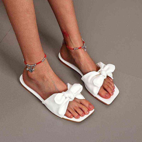 slippers for women's wear 2022 summer new large bow fashion square one word cool slippers for women, Black
slippers for women's wear 2022 summer new large bow fashion square one word cool slippers for women, Black