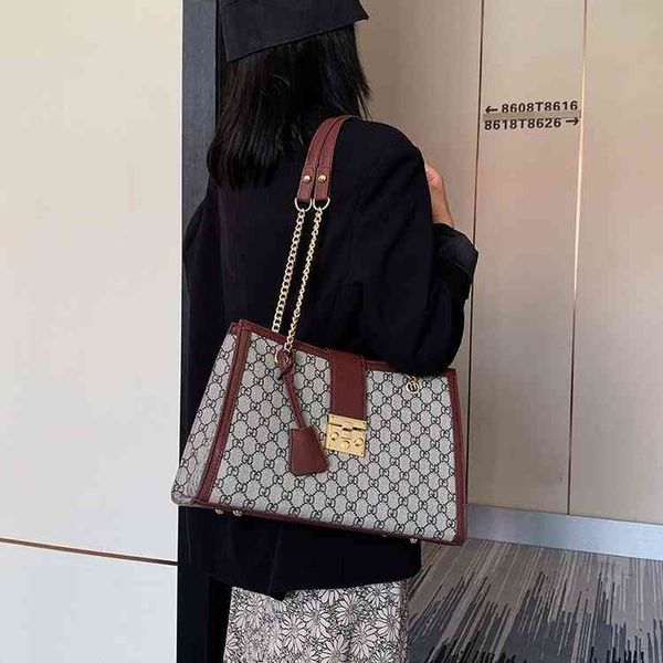 bag women new women's high-capacity tote portable diagonal straddle bag handbags top
bag women new women's high-capacity tote portable diagonal straddle bag handbags top