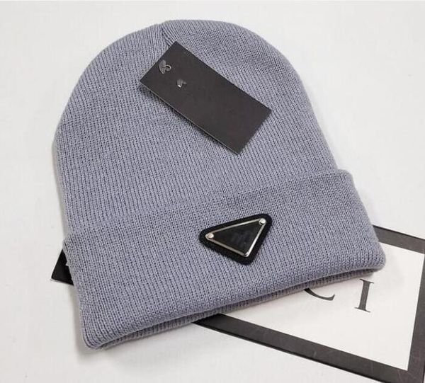 wholesale winter caps hats women and men beanies with real raccoon fur pompoms warm girl cap snapback pompon beanie 6851, Blue;gray
wholesale winter caps hats women and men beanies with real raccoon fur pompoms warm girl cap snapback pompon beanie 6851, Blue;gray