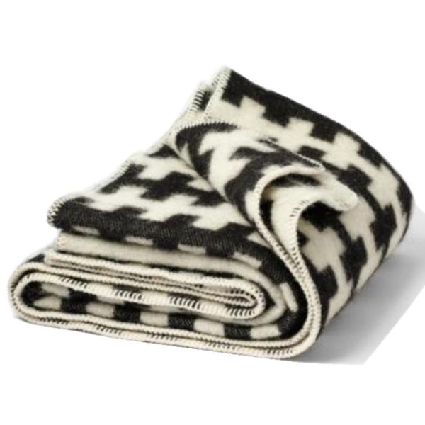 blankets classic black and white cross pattern sofa throw blanket with tassels,furry luxury couch blanket,modern bed runner, cover
blankets classic black and white cross pattern sofa throw blanket with tassels,furry luxury couch blanket,modern bed runner, cover