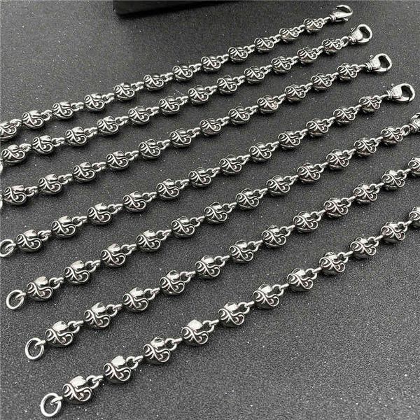 chain hand catenary ch croix thai silver old love peach heart bracelet men and women lovers punk hand jewelry fashion brand personality, Black
chain hand catenary ch croix thai silver old love peach heart bracelet men and women lovers punk hand jewelry fashion brand personality, Black