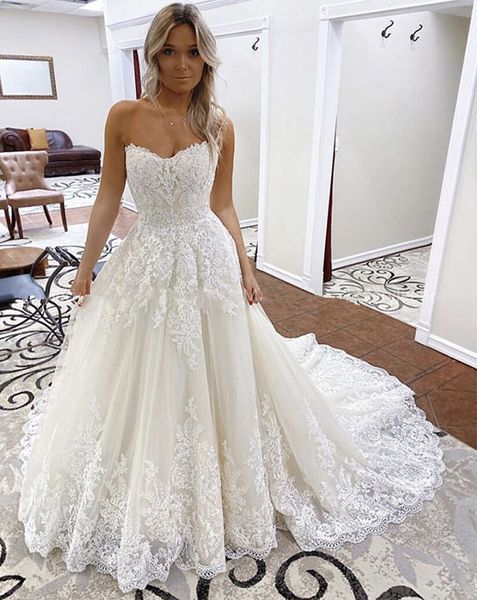 strapless a line lace wedding dresses with appliques sweetheart court train lace-up back tulle plus size bridal gowns, White
strapless a line lace wedding dresses with appliques sweetheart court train lace-up back tulle plus size bridal gowns, White