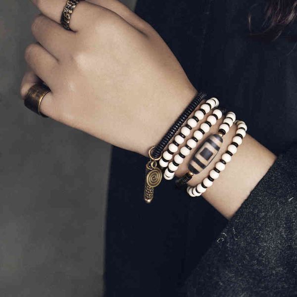 ebony beads mixed with multi-layer winding bracelet men's fashion personality versatile women's lovers jewelry, Golden;silver
ebony beads mixed with multi-layer winding bracelet men's fashion personality versatile women's lovers jewelry, Golden;silver