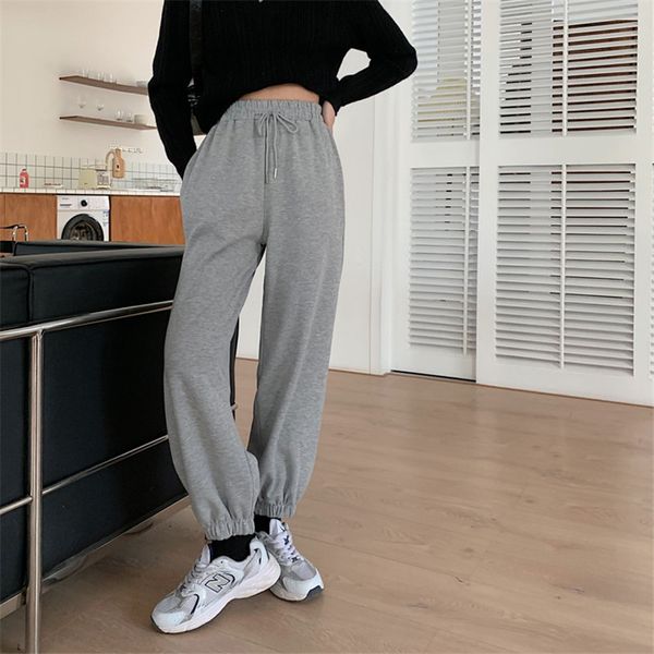 korean grey regular casual loose-fitting high waist chic ol elegant women female trousers solid sports pants 210421, Black;white
korean grey regular casual loose-fitting high waist chic ol elegant women female trousers solid sports pants 210421, Black;white