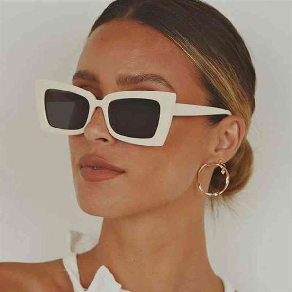 rectangle sunglasses women luxulry brand designer vintage square shades female fashion eyewear brand glasses ladies, White;black
rectangle sunglasses women luxulry brand designer vintage square shades female fashion eyewear brand glasses ladies, White;black