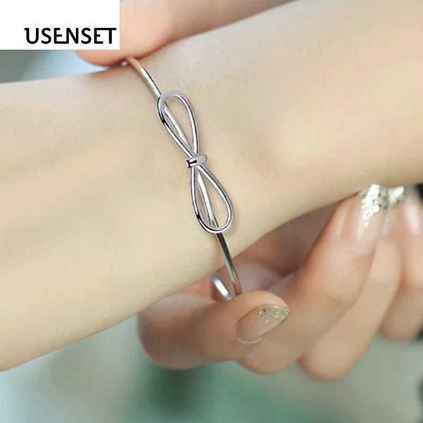 popular jewelry stainless steel bangles round butterfly bracelet lover gifts for girls usenset q0719, Black
popular jewelry stainless steel bangles round butterfly bracelet lover gifts for girls usenset q0719, Black