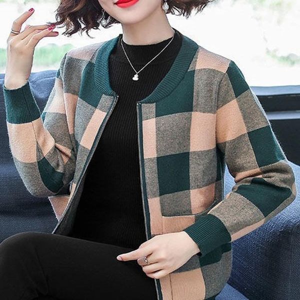 coat for autumn and winter 2021 middle aged mother's foreign style noble cardigan spring jacket women's jackets, Black;brown
coat for autumn and winter 2021 middle aged mother's foreign style noble cardigan spring jacket women's jackets, Black;brown