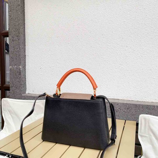 designers shoulder bags women messenger handbags classic leather crossbody tote hobos bag fashion chain wallet one-shoulder presbyopia handb
designers shoulder bags women messenger handbags classic leather crossbody tote hobos bag fashion chain wallet one-shoulder presbyopia handb