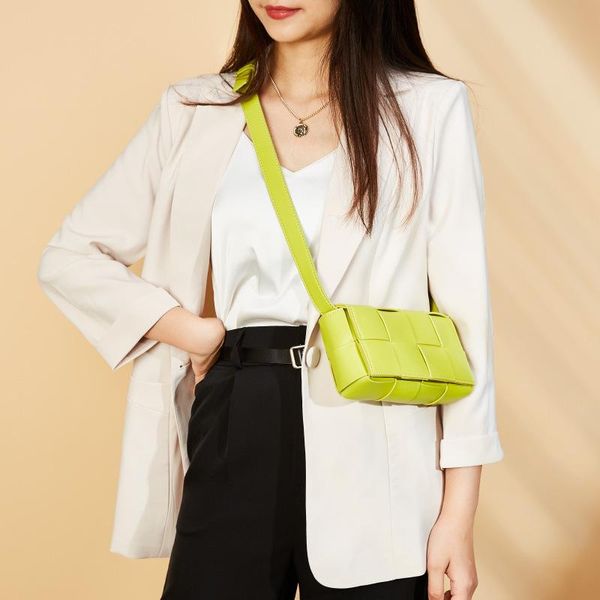 evening bags 2021 real cowhide handbags woven small square bag multi-back fashion shoulder candy color messenger women's
evening bags 2021 real cowhide handbags woven small square bag multi-back fashion shoulder candy color messenger women's