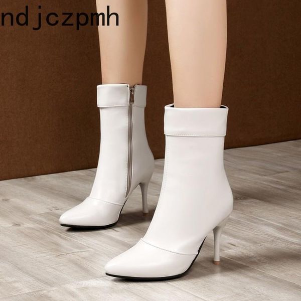 boots women's winter fashion pointed zipper high heel ankle shoes plus size 32-46 height 9cm black white
boots women's winter fashion pointed zipper high heel ankle shoes plus size 32-46 height 9cm black white