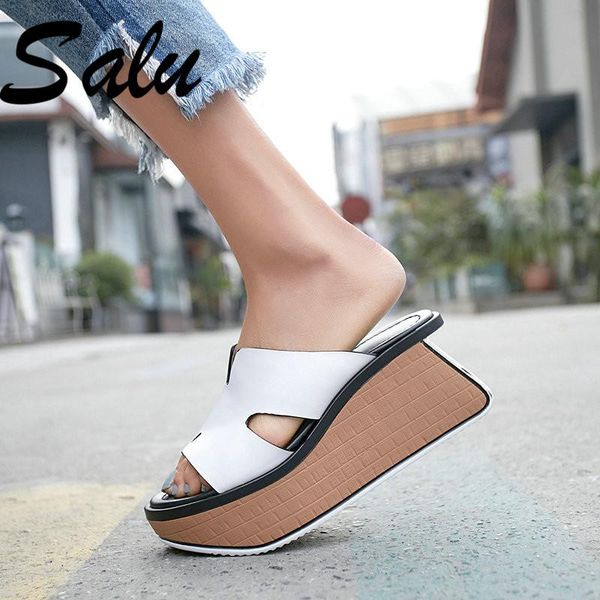 salu 2021 fashion genuine leather wedges women sandals round toe high heels summer party wedding basic shoes woman, Black
salu 2021 fashion genuine leather wedges women sandals round toe high heels summer party wedding basic shoes woman, Black