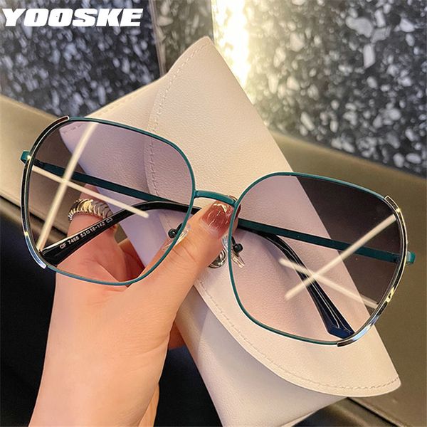 designer sunglasses yooske vintage metal oversized women fashion gradient sun glasses ladies big frame shades round eyewear uv400, White;black
designer sunglasses yooske vintage metal oversized women fashion gradient sun glasses ladies big frame shades round eyewear uv400, White;black
