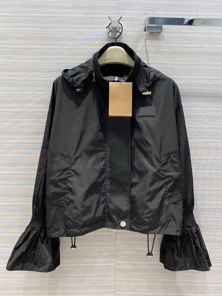 leather luxury brand windproof hooded jacket coat autumn high-end drawstring waist flare sleeve tooling trench coats top, Black
leather luxury brand windproof hooded jacket coat autumn high-end drawstring waist flare sleeve tooling trench coats top, Black