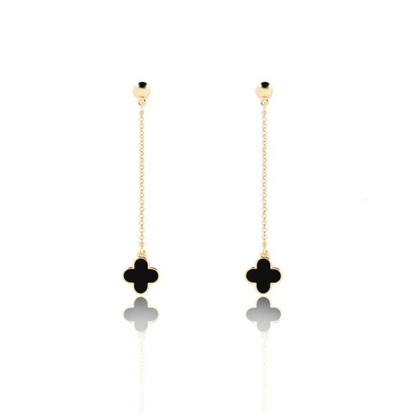 2021 spring and summer new classic clover long earrings mixed batch of women's qingdao silver needle ear thread, Black
2021 spring and summer new classic clover long earrings mixed batch of women's qingdao silver needle ear thread, Black