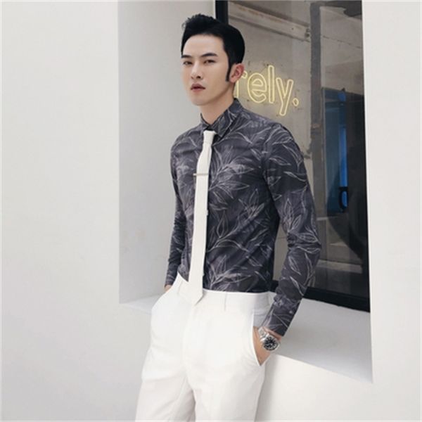 autumn british light luxury long-sleeved printed youth slim men's fashion nightclub business casual shirt, White;black 
autumn british light luxury long-sleeved printed youth slim men's fashion nightclub business casual shirt, White;black