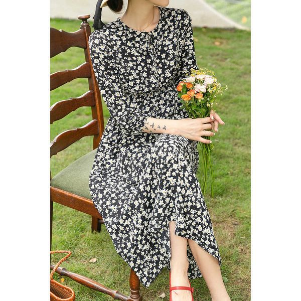 valya french women's gentle alienation broken flower bubble sleeve dress ins2021 autumn new, White
valya french women's gentle alienation broken flower bubble sleeve dress ins2021 autumn new, White