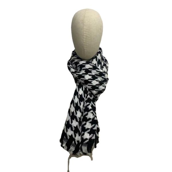 scarves 2021 knitted spring winter women scarf plaid warm cashmere shawls luxury france brand neck bandana pashmina lady wrap, Blue;gray
scarves 2021 knitted spring winter women scarf plaid warm cashmere shawls luxury france brand neck bandana pashmina lady wrap, Blue;gray
