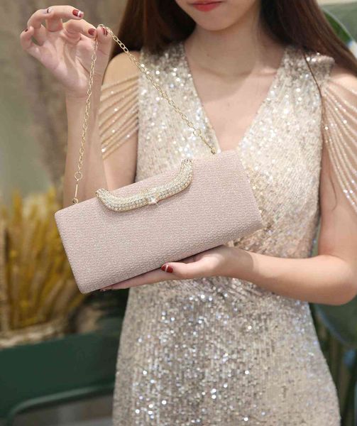 trend long simple hand bag fashion fine flash banquet atmosphere dinner small square rhinestone
trend long simple hand bag fashion fine flash banquet atmosphere dinner small square rhinestone