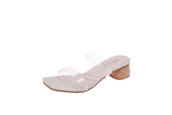 fashion transparent square head thick heel slippers shallow mouth with middle sandals and women, Black
fashion transparent square head thick heel slippers shallow mouth with middle sandals and women, Black