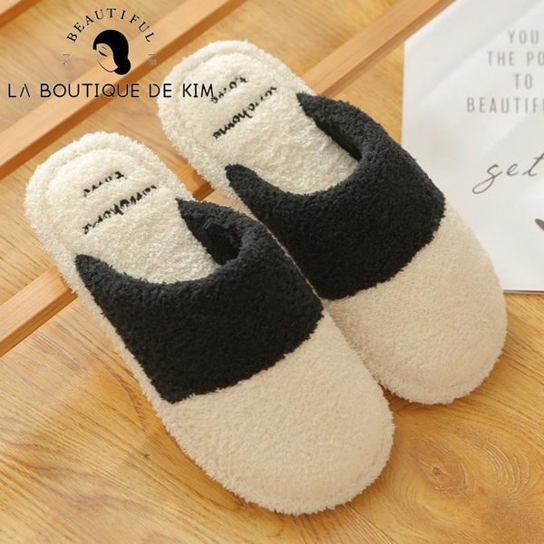 women home slippers faux fur warm house shoes woman slip on flats lady winter big size, Black
women home slippers faux fur warm house shoes woman slip on flats lady winter big size, Black