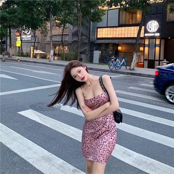 casual dresses small leopard with shoulder-straps summer collect waist show thin sleeveless collar dress female a word, Black;gray
casual dresses small leopard with shoulder-straps summer collect waist show thin sleeveless collar dress female a word, Black;gray