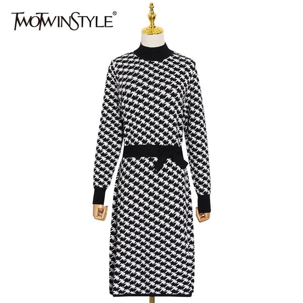 plaid elegant dress for women stand collar long sleeve high waist lace up bowknot midi dresses female fashion 210520, Black;gray
plaid elegant dress for women stand collar long sleeve high waist lace up bowknot midi dresses female fashion 210520, Black;gray