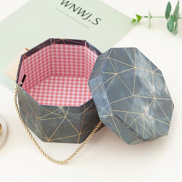 gift wrap 5pcs 15*15*9cm flower hexagon bucket marble geometric box valentine's day case birthday package
gift wrap 5pcs 15*15*9cm flower hexagon bucket marble geometric box valentine's day case birthday package