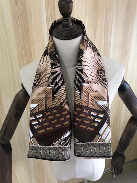 2021 new arrival winter spring classic brown 100% pure silk scarf twill hand made roll 90*90 cm shawl wrap for women lady, Blue;gray
2021 new arrival winter spring classic brown 100% pure silk scarf twill hand made roll 90*90 cm shawl wrap for women lady, Blue;gray