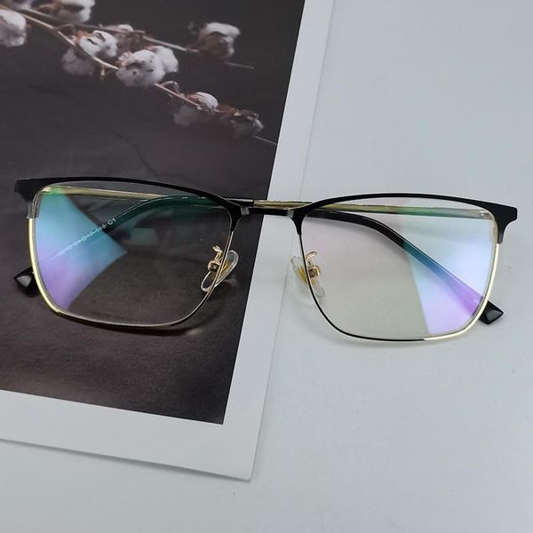 sunglasses men women pochromic myopia glasses comfortable durable business rectangular eyewear frame with clear lens minus -0.5 to -6.0, White;black
sunglasses men women pochromic myopia glasses comfortable durable business rectangular eyewear frame with clear lens minus -0.5 to -6.0, White;black