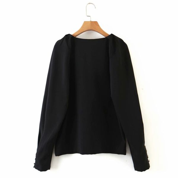 t shirt black v-neck lantern button decoration hem long sleeve western chic women's shirt french wild female, White
t shirt black v-neck lantern button decoration hem long sleeve western chic women's shirt french wild female, White