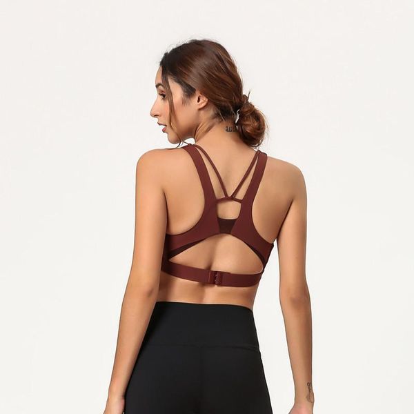 sports yoga bra mesh beauty back high strength underwear running workout outfit 
sports yoga bra mesh beauty back high strength underwear running workout outfit