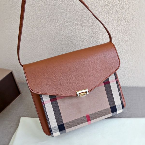 check envelope postman bag ladies flip crossbody handbag classic stripes shoulder package size: 24 * 18
check envelope postman bag ladies flip crossbody handbag classic stripes shoulder package size: 24 * 18