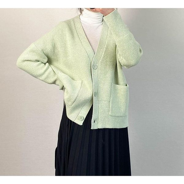 women's knits & tees women sweater 2021 autumn and winter style v-neck long-sleeved green loose knitted cardigan, White
women's knits & tees women sweater 2021 autumn and winter style v-neck long-sleeved green loose knitted cardigan, White