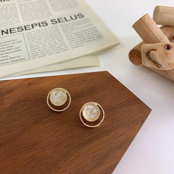 dangle & chandelier vsnow french vintage circle hollow out dye pendant earring for women baroque gold color metallic jewellery pendientes, Silver
dangle & chandelier vsnow french vintage circle hollow out dye pendant earring for women baroque gold color metallic jewellery pendientes, Silver