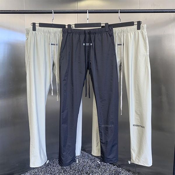 men's pants 2021 summer casual 1:1 brand street hip hop loose nylon logo reflective sports, Black
men's pants 2021 summer casual 1:1 brand street hip hop loose nylon logo reflective sports, Black