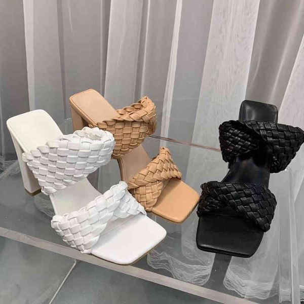 slippers fashion women pumps sandals thick high heels weave narrow band open toe summer party shoes black/beige/black flip flops n
slippers fashion women pumps sandals thick high heels weave narrow band open toe summer party shoes black/beige/black flip flops n