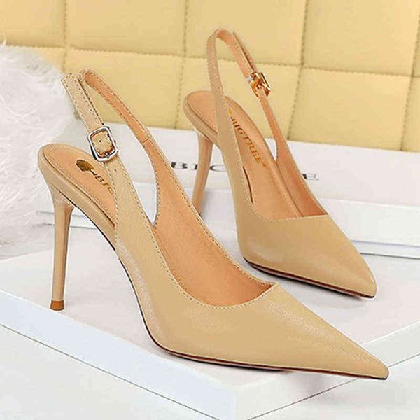 women's needle heel cliff sandals new fairy pattern summer pointed sandals 220309, Black
women's needle heel cliff sandals new fairy pattern summer pointed sandals 220309, Black