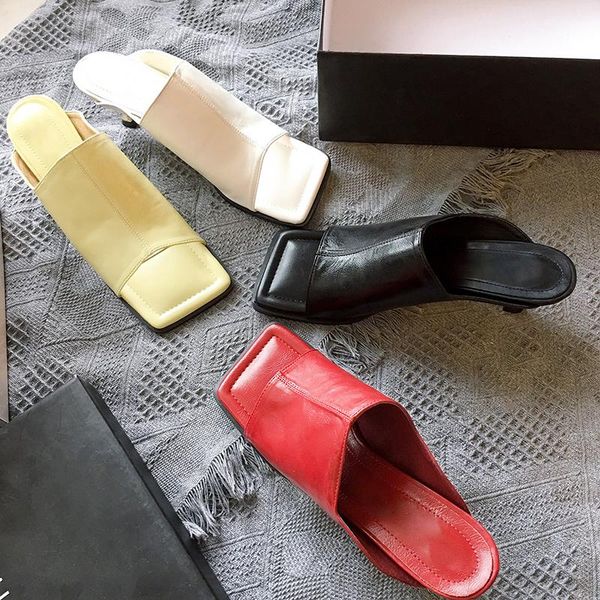 slippers women's shoes outdoor 2021 summer square head exposed toes stiletto retro heels, Black
slippers women's shoes outdoor 2021 summer square head exposed toes stiletto retro heels, Black