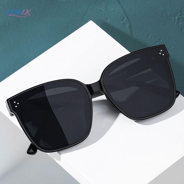 sunglasses lionlk fashion square polarized ladies retro designer frame women cat eye sun glasses black gray yellow, White;black
sunglasses lionlk fashion square polarized ladies retro designer frame women cat eye sun glasses black gray yellow, White;black
