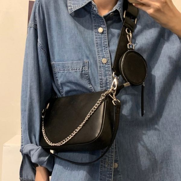 2021 fashion and luxury broadband single shoulder chain portable retro versatile women's bag wholesale and retail, Silver
2021 fashion and luxury broadband single shoulder chain portable retro versatile women's bag wholesale and retail, Silver