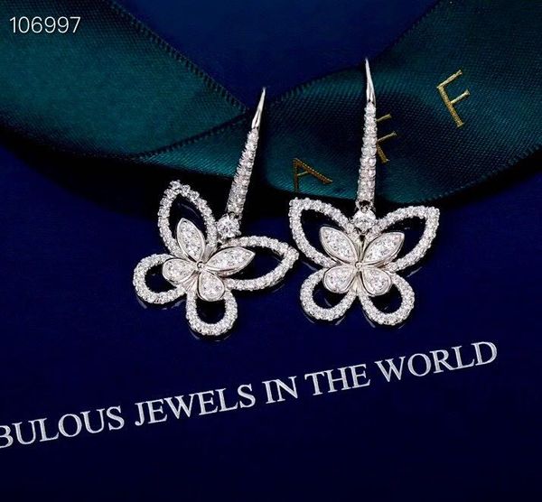 luxury dangle earrings s925 sterling silver full crystal hollow butterfly pendant drop brand designer jewelry for women
luxury dangle earrings s925 sterling silver full crystal hollow butterfly pendant drop brand designer jewelry for women