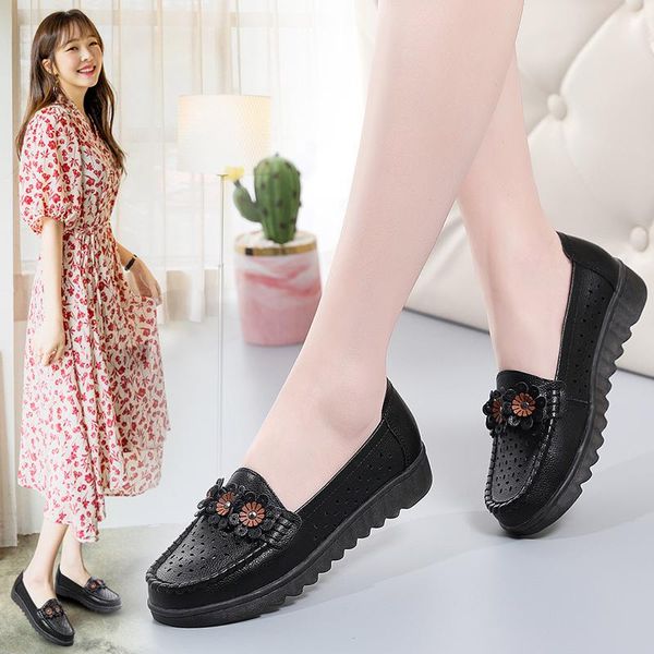 sandals women leather comfortable beach outdoor shoes 2021 fashion ladies casual female sneakers large size, Black
sandals women leather comfortable beach outdoor shoes 2021 fashion ladies casual female sneakers large size, Black