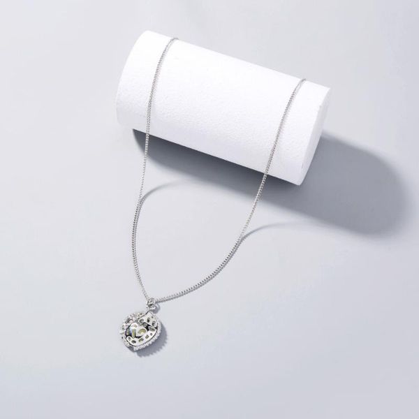chains products jewelry necklace creative metal hollow conch ladies pendant personality clavicle chain, Silver
chains products jewelry necklace creative metal hollow conch ladies pendant personality clavicle chain, Silver
