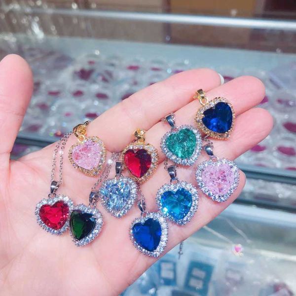 multicolored crystal zircon love heart necklaces for women aesthetic clavicle chain echarm luxury femme pendants jewelry gift pendant, Silver
multicolored crystal zircon love heart necklaces for women aesthetic clavicle chain echarm luxury femme pendants jewelry gift pendant, Silver