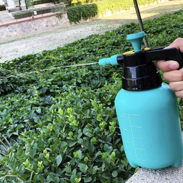 1.2l powerful pressure sprayer compressed air spray garden pump hand watering irrigation car clea equipments
1.2l powerful pressure sprayer compressed air spray garden pump hand watering irrigation car clea equipments