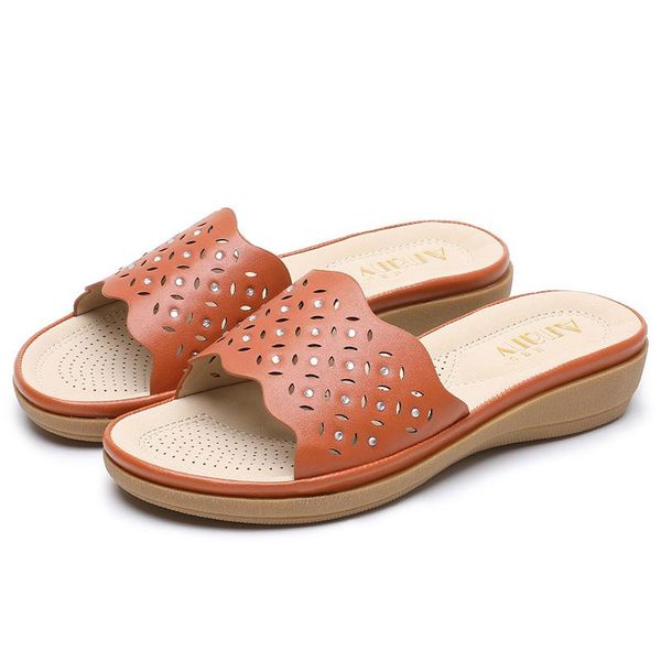 shoes low woman's slippers fretwork heels glitter slides shale female beach big size 2021 jelly sabot flat soft crystal pu basic, Black
shoes low woman's slippers fretwork heels glitter slides shale female beach big size 2021 jelly sabot flat soft crystal pu basic, Black